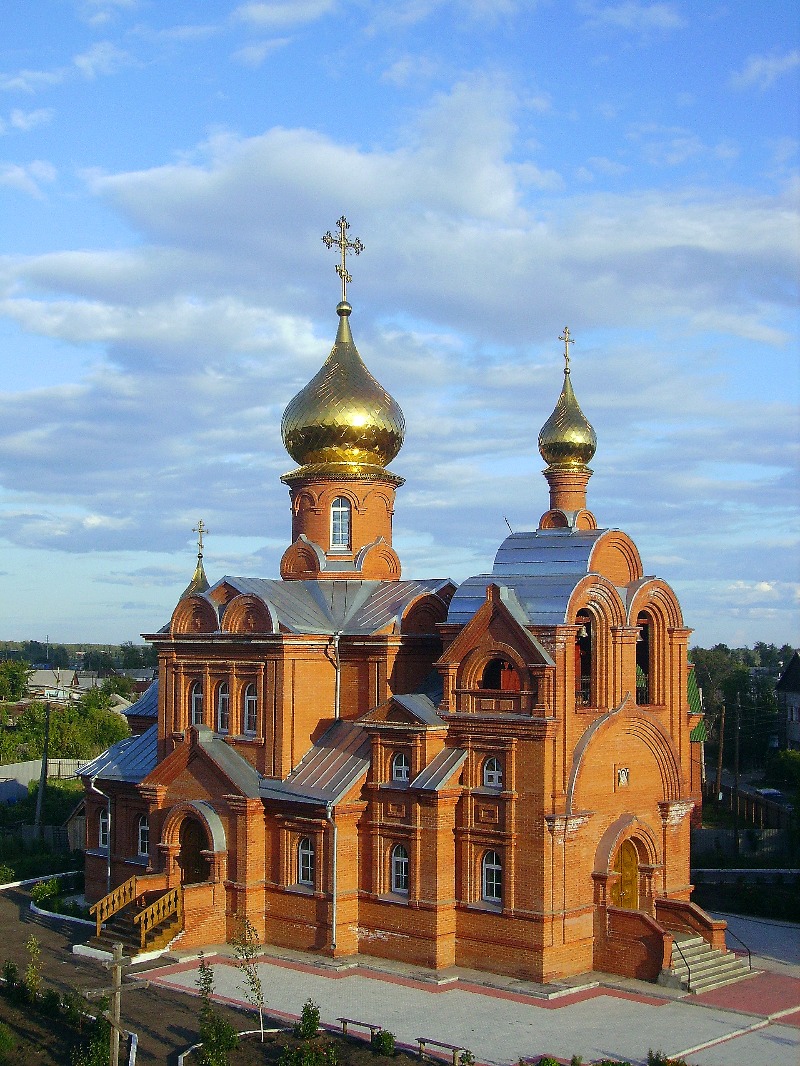 Чистоозерное новосибирская область. Чистоозёрное, Церковь Успения Пресвятой Богородицы. Храмы Новосибирской области. Храм Чистоозерного района Новосибирской области. Чистоозёрный район Новосибирской области православный храм.